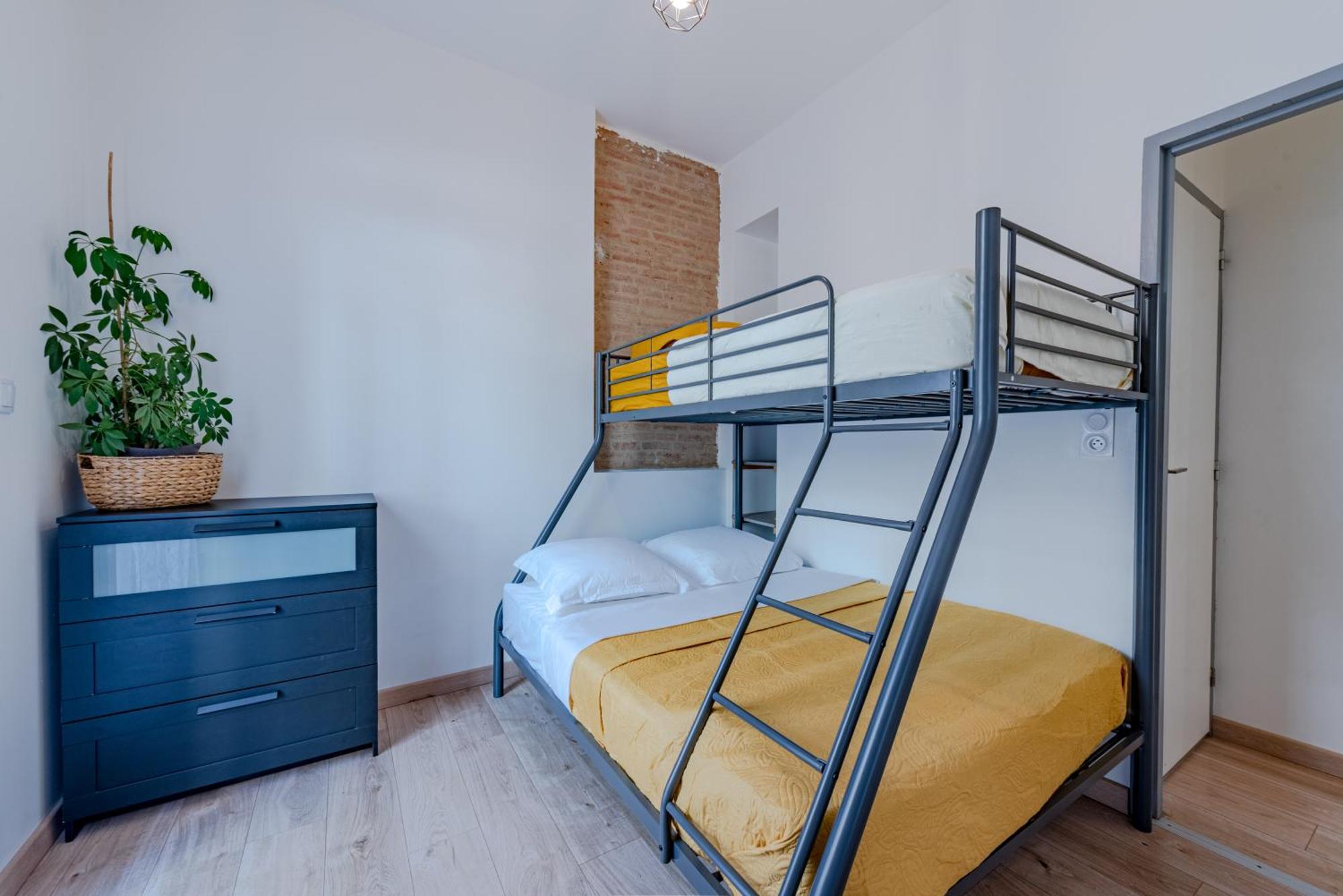Chic Family - Neuf & Moderne - Parking Wifi Centre Ville Gare Tgv - Confort Ideal Famille - Offre Speciale Перпинян Екстериор снимка